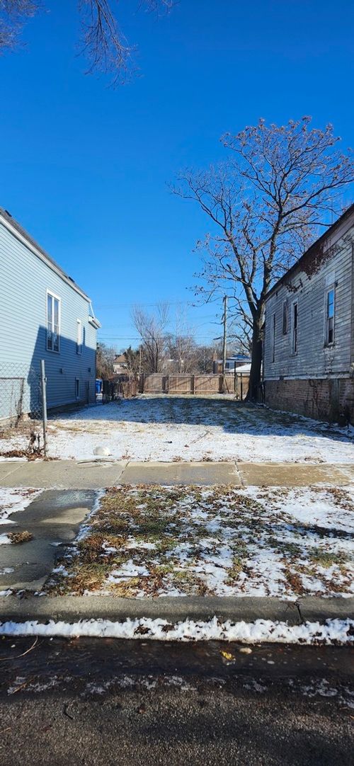 6945 S Bishop Avenue, Chicago, IL, 60636 | Card Image