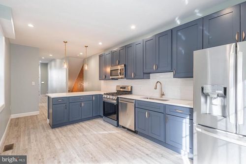 1-3030 W Girard Ave, PHILADELPHIA, PA, 19130-1122 | Card Image