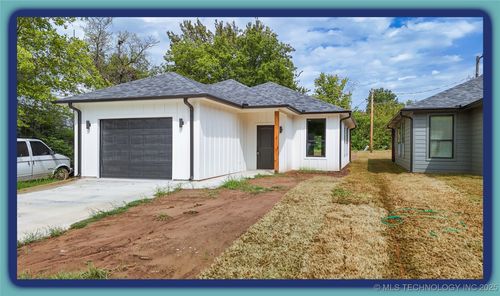 1106 S Stockton St, Ada, OK, 74820-8108 | Card Image