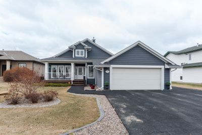 267 Woodward Lane, House detached with 5 bedrooms, 3 bathrooms and 6 parking in Fort Mcmurray AB | Image 1