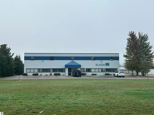 3733 Blair Townhall Rd, Traverse City, MI, 49685-8720 | Card Image