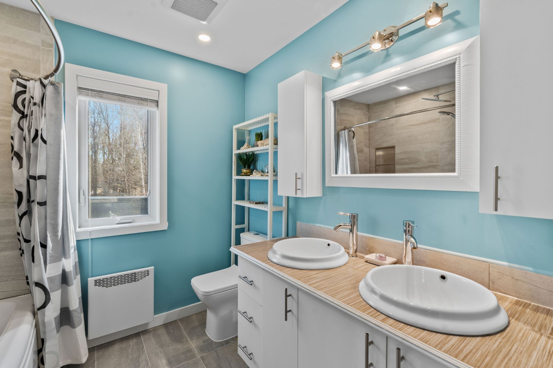 Residential in Sainte-Julienne 5