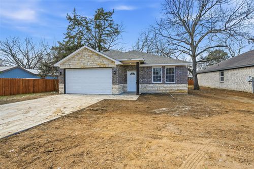 308 Lewis St, Cleburne, TX, 76031-5228 | Card Image