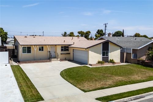 5561 Edita Ave, Westminster, CA, 92683-2812 | Card Image