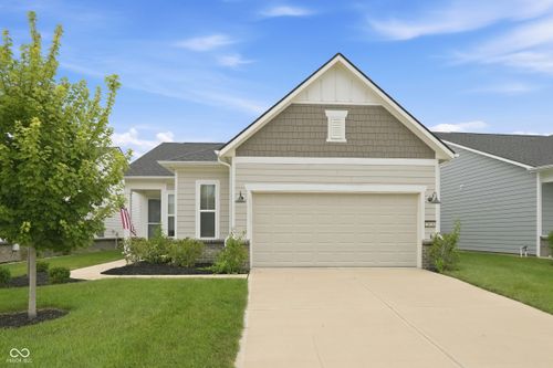 2674 Old Rosebud Ln, Westfield, IN, 46074-7477 | Card Image