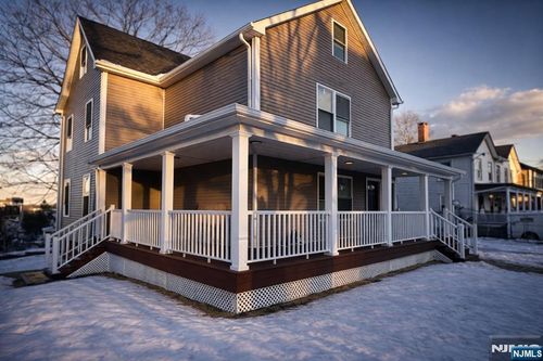 39 Halsted St, Newton, NJ, 07860-2119 | Card Image