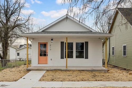 610 W Frank St, Mitchell, IN, 47446-1731 | Card Image