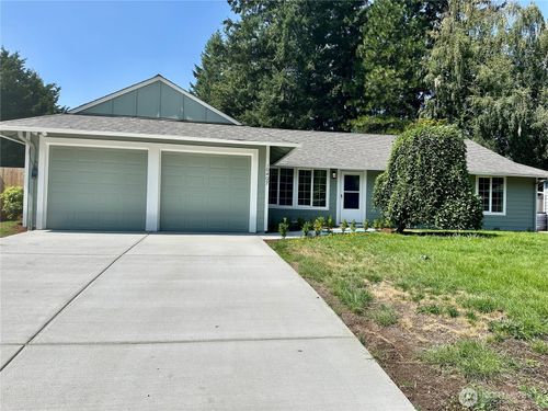 10407 170th Ave Ne, Redmond, WA, 98052-2740 | Card Image