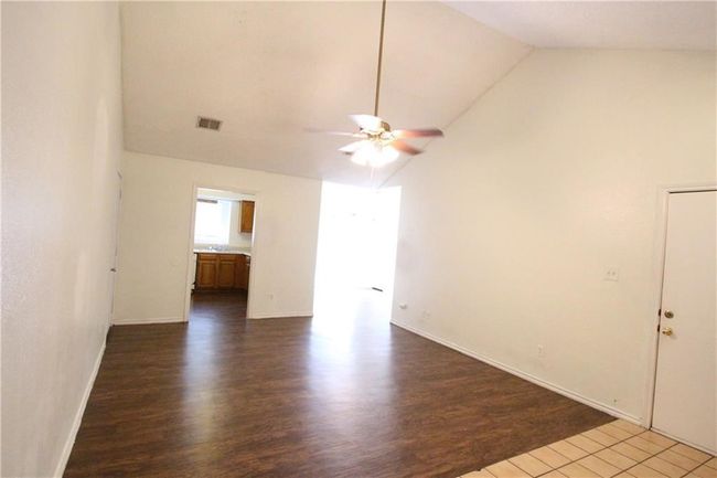 A - 2002 Kenneth Ave, Home with 2 bedrooms, 2 bathrooms and 2 parking in Austin TX | Image 4