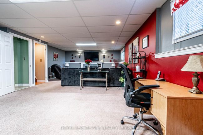 31 Rollins Dr, House other with 3 bedrooms, 2 bathrooms and 2 parking in Welland ON | Image 30