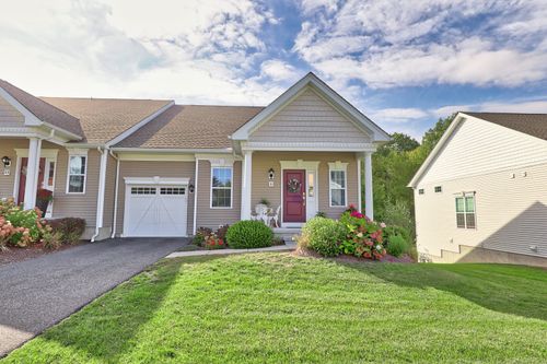 31-31 Tamarack Ct, Prospect, CT, 06712-6413 | Card Image