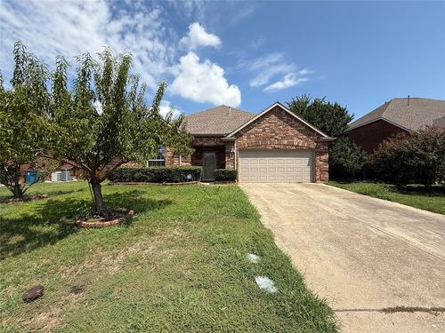 1113 Shadowridge Cir, Lewisville, TX, 75067-5442 | Card Image