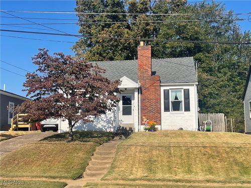 3619 Plum St, Parkersburg, WV, 26104-1901 | Card Image