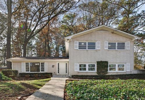 440 Larchmont Dr Nw, ATLANTA, GA, 30318-7123 | Card Image