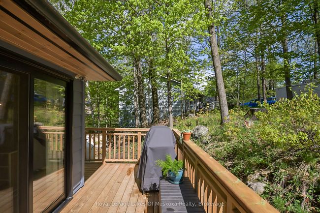 30 Todholm Dr, House other with 4 bedrooms, 3 bathrooms and 10 parking in Port Carling ON | Image 33