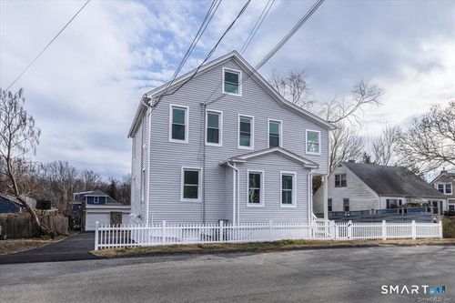 349 Marlborough Ter, Fairfield, CT, 06825-4426 | Card Image