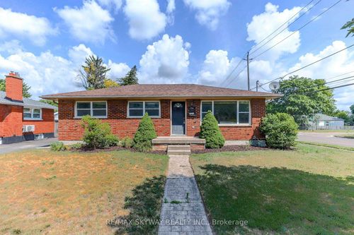 724 Brant St, London, ON, N5Y3N1 | Card Image