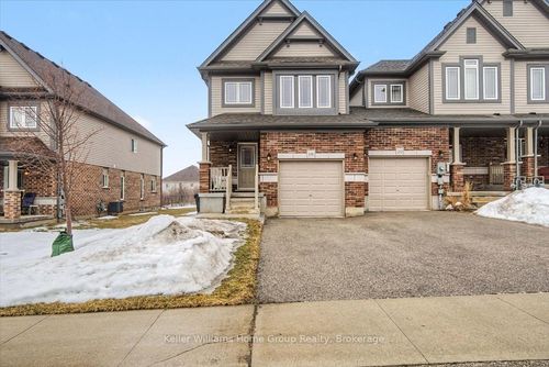 18 Mccann St, Guelph, ON, N1G0A8 | Card Image