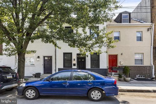 943 E Passyunk Ave, PHILADELPHIA, PA, 19147-2943 | Card Image