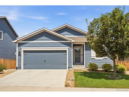 317 Hunter Ave, Lochbuie, CO, 80603-5956 | Card Image