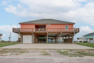 2600 Whitecap, House other with 3 bedrooms, 2 bathrooms and null parking in Crystal Beach TX | Image 3