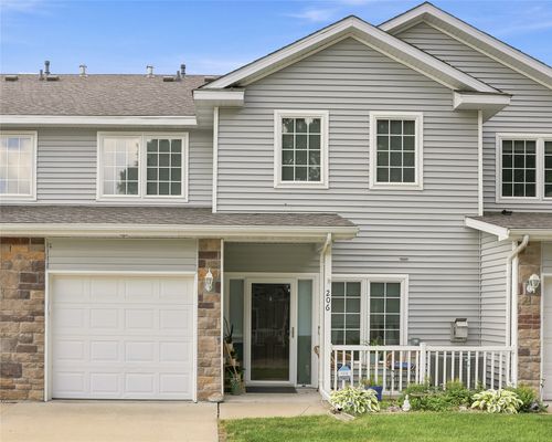 206-500 N Valley Dr, Des Moines, IA, 50312-1623 | Card Image