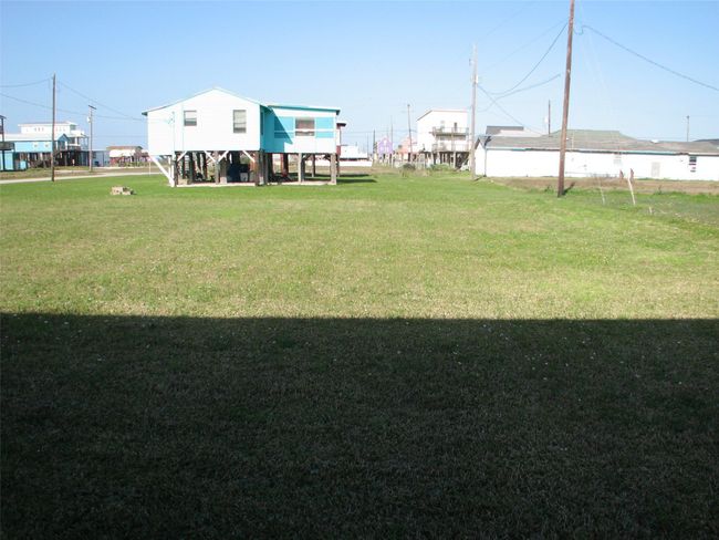 1219 Monument Dr, House other with 1 bedrooms, 1 bathrooms and null parking in Freeport TX | Image 6