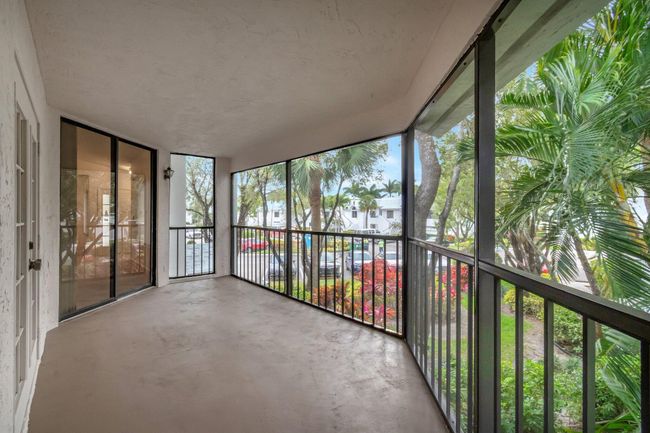 APT-1005 - 7509 Glendevon Ln, Condo with 2 bedrooms, 2 bathrooms and null parking in Delray Beach FL | Image 9