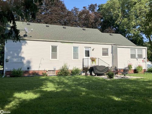 119 N 6th St, Sheffield, IA, 50475-5002 | Card Image