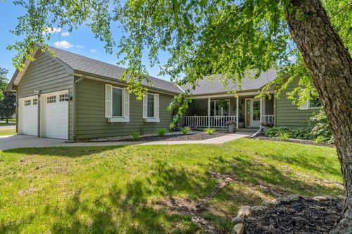 1417 Fairway Dr, Faribault, MN, 55021-2828 | Card Image