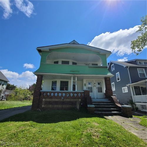 3645 E 153rd St, Cleveland, OH, 44120-4942 | Card Image