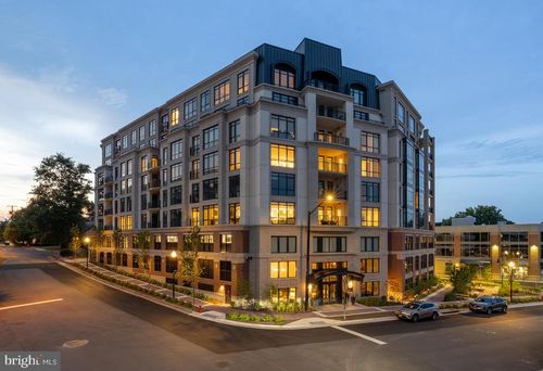504-6718 Lowell Ave, MCLEAN, VA, 22101-4514 | Card Image