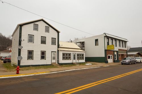113 W Amelia St, CASSVILLE, WI, 53806-9510 | Card Image