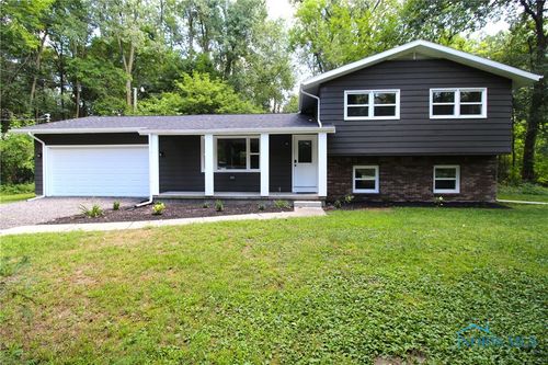 630 N Schwamberger Rd, Holland, OH, 43528-8705 | Card Image