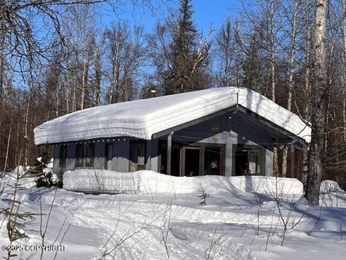 L2 Skwentna Landing, Remote, AK, 99000 | Card Image