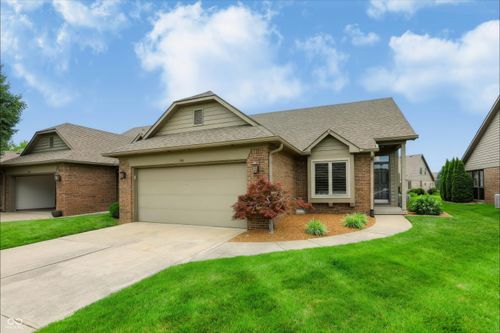 748 Cottage Ln, Greenwood, IN, 46143-8443 | Card Image