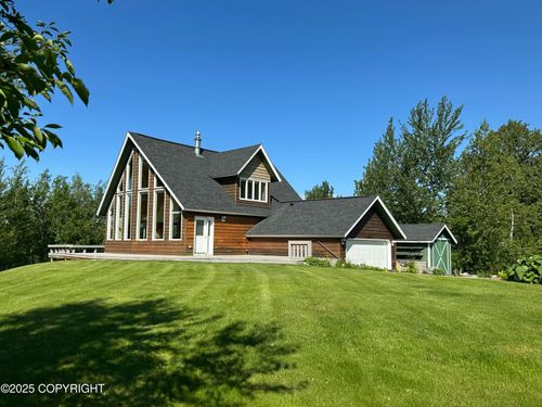 10821 E Valley Crest Dr, Palmer, AK, 99645 | Card Image