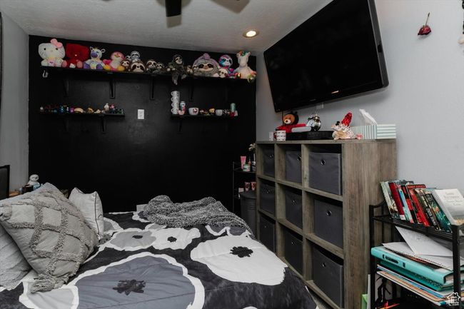 Bedroom with recessed lighting and a ceiling fan | Image 24