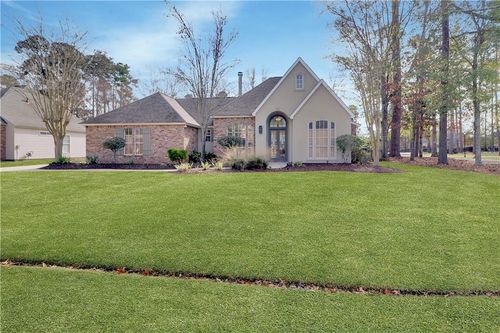 610 Sweet Bay Dr, Mandeville, LA, 70448-6273 | Card Image