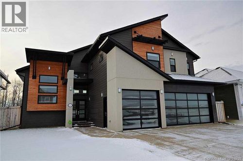 10213 67 Ave, Grande Prairie, AB, T8W0K7 | Card Image
