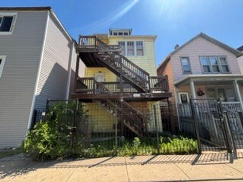 8919 S Escanaba Ave, Chicago, IL, 60617-3137 | Card Image