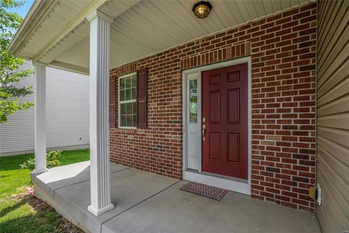 169 Brighton Park Dr, Saint Charles, MO, 63303-3045 | Card Image