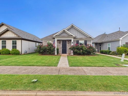 150 Grand Park Dr, Deatsville, AL, 36022-2834 | Card Image