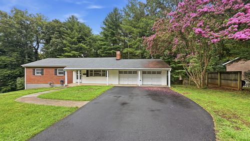 2044 Indian Hill Rd, Lynchburg, VA, 24503-4327 | Card Image