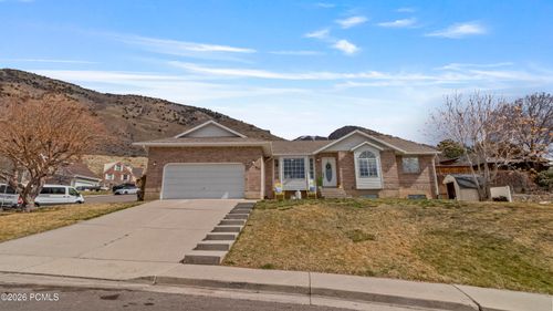 320 E 1350, Pleasant Grove, UT, 84062 | Card Image