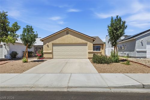4645 Four Leaf Clover Drive, Las Vegas, NV, 89122 | Card Image