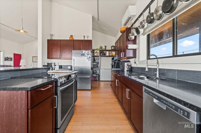 269 N 100 E, House other with 2 bedrooms, 2 bathrooms and 2 parking in Fairfield ID | Image 8