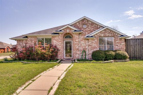 8806 Oakwood Lane, Frisco, TX, 75035 | Card Image