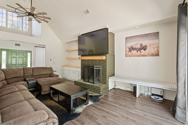 109 Enchanted Dr, House other with 4 bedrooms, 2 bathrooms and null parking in Enchanted Oaks TX | Image 11