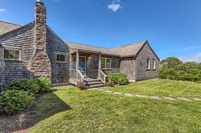370 Lighthouse Rd, House other with 4 bedrooms, 3 bathrooms and null parking in Aquinnah MA | Image 13